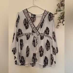 Hippie, loose Boho Peasant Top.